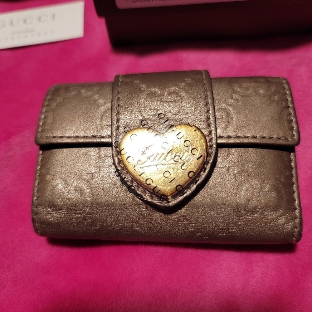 Gucci Chiavi Heart Key and Card Case Authentic - Picture 4 of 11
